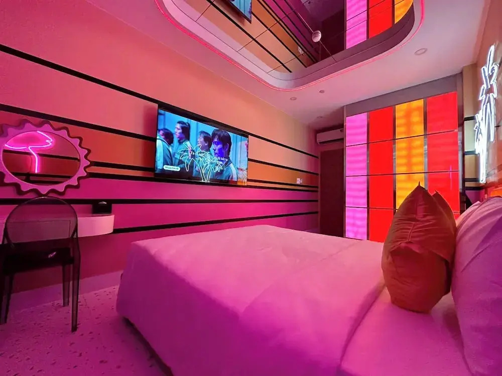Cupid Hotel 3