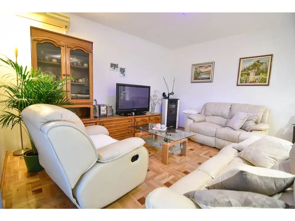 Hostel Sinj