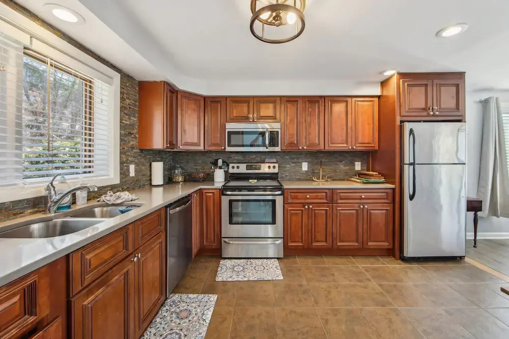 Hullabaloo 23E - Upgrade End Unit With Mountain Views 2 Bedroom Townhouse by The Summit at Gore Mountain