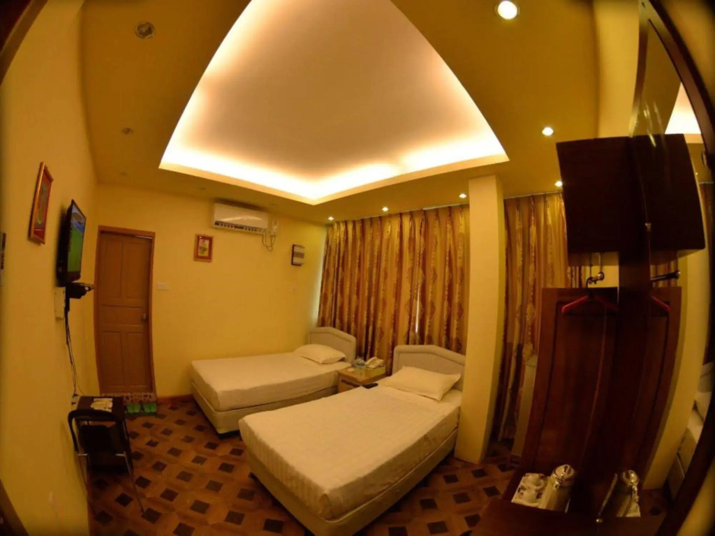 New Golden Forward Hotel
