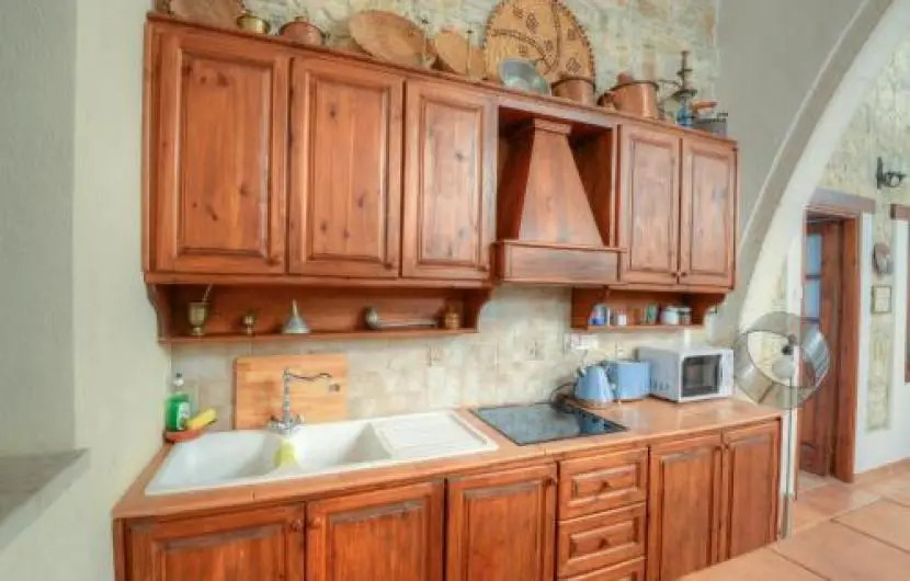 Guest House 2 Bedrooms 1 Bathroom Lofou