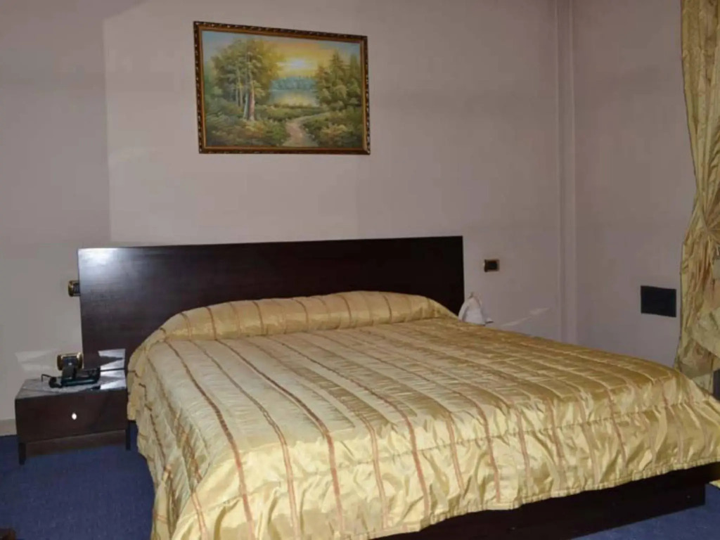 Smerald Hotel