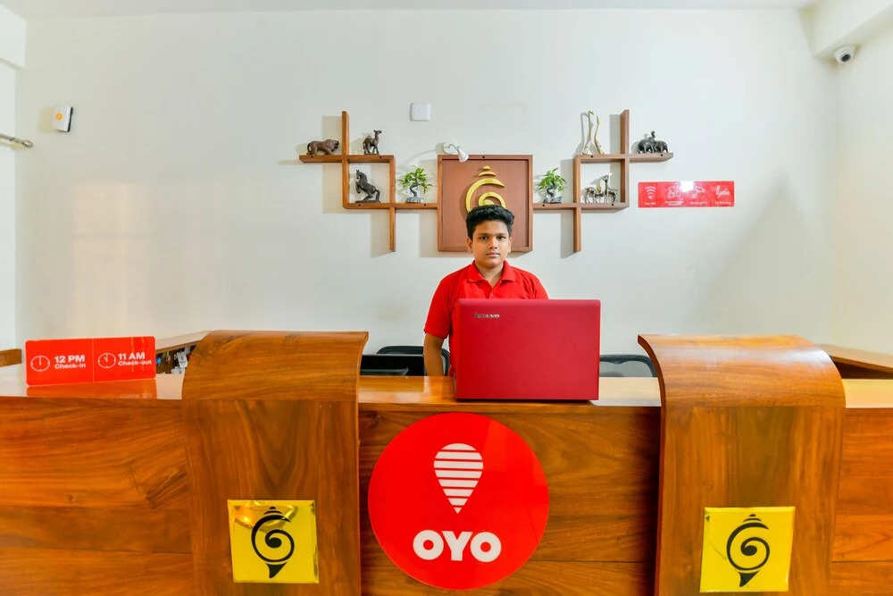 OYO 22757 Gokulam Heritage Plaza