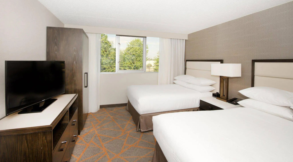 Embassy Suites by Hilton Cincinnati Northeast - Blue Ash