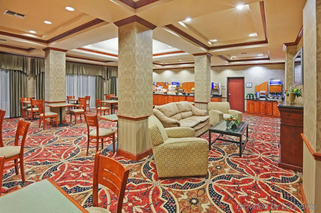 Holiday Inn Express Hotel and Suites Corsicana I-45 by IHG