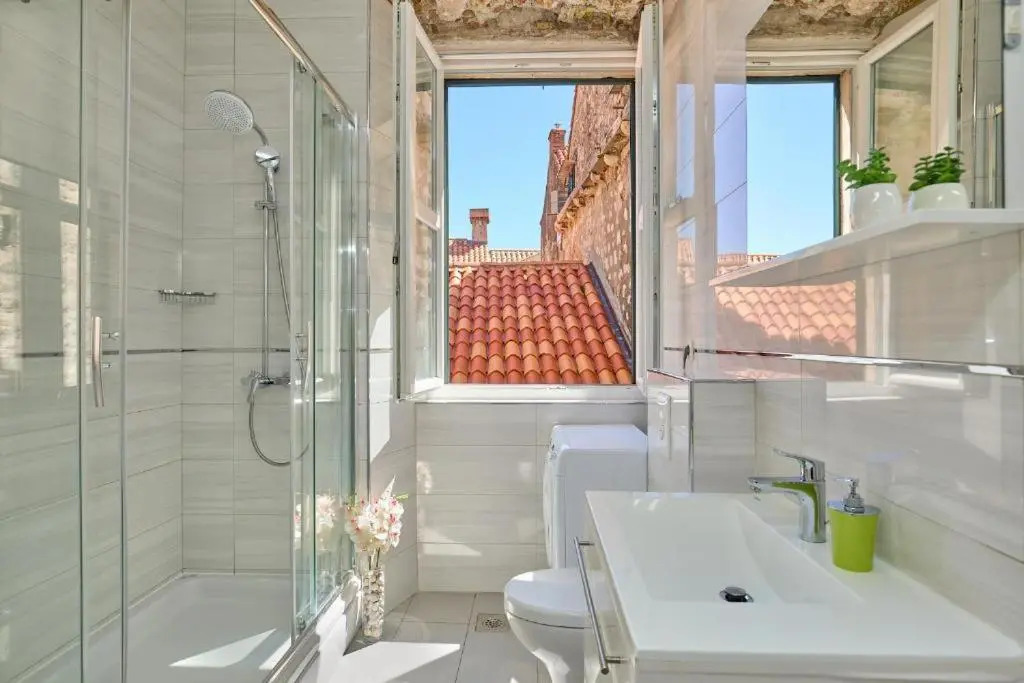 Festa Apartments & Rooms