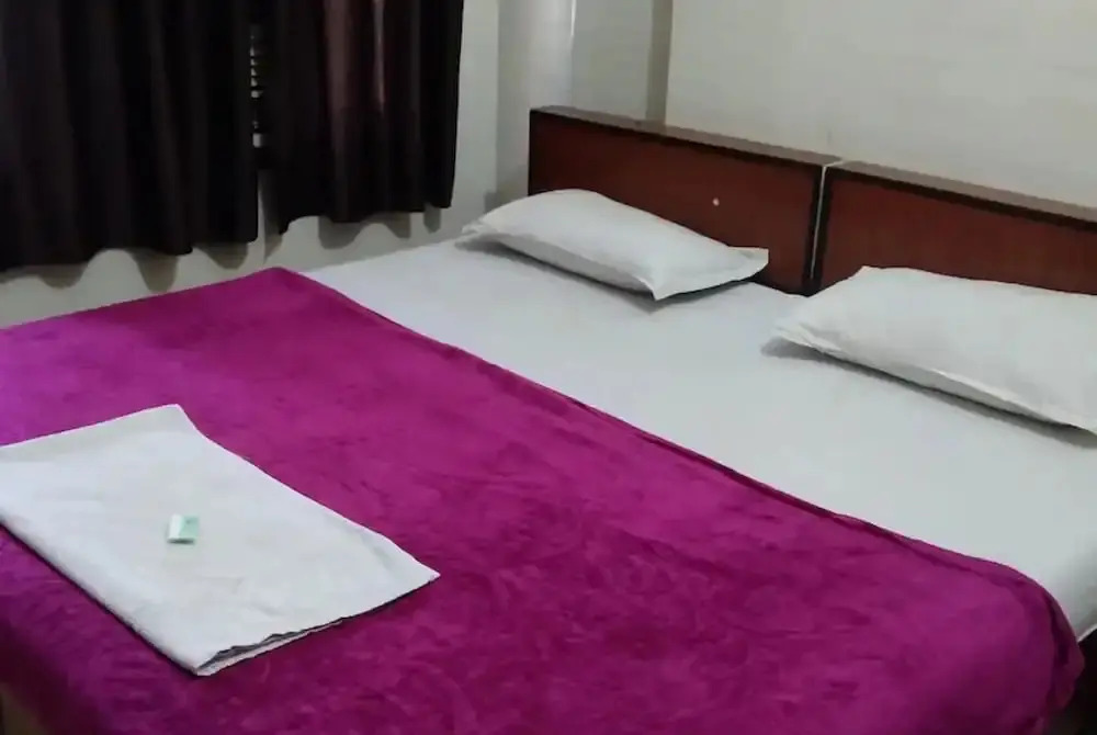 Raja Guest House