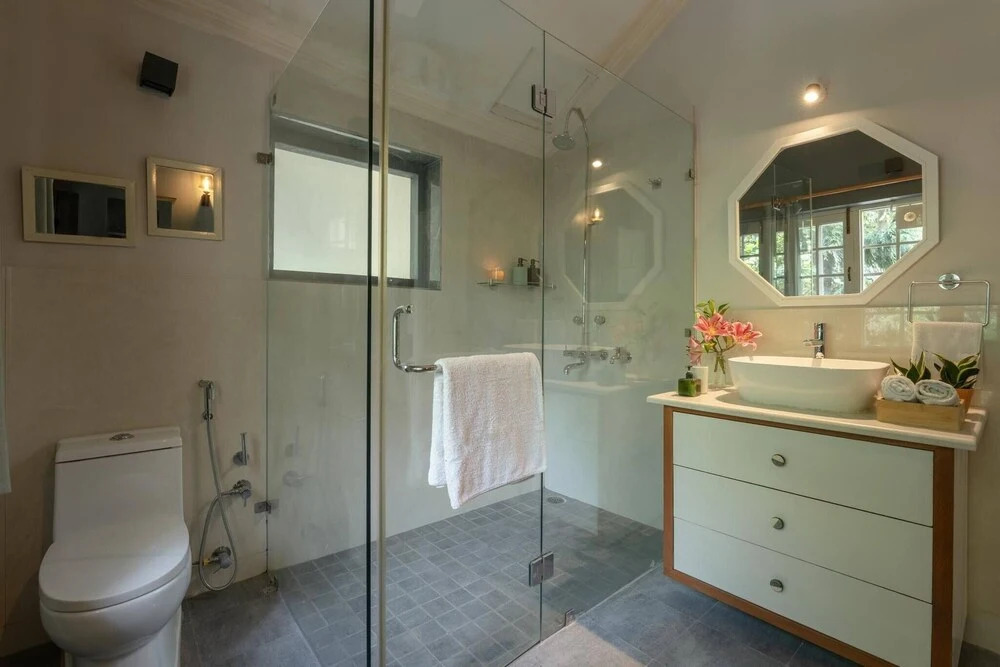 An Immaculate And Warm 4-bedroom Villa With A Pool