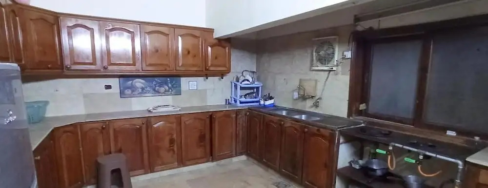 Rehaish Plus Guest House