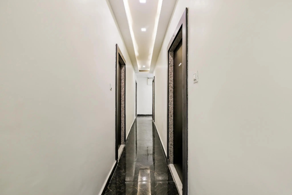 OYO 47995 Hotel Prince