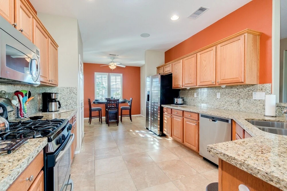 Sun City Grand 55+! Tranquil Yard! Amenities Galore! 3/2! 30 Night Minimum Stay! by Redawning