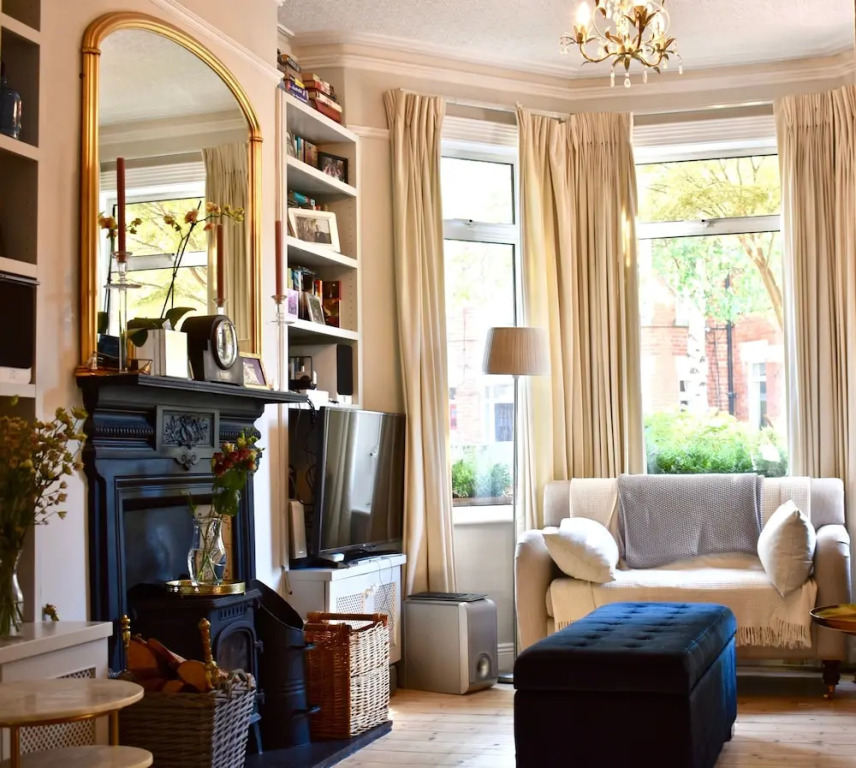 4 Bedroom Family Home Near Ranelagh