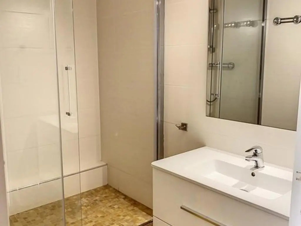 Appartement Bormes-les-Mimosas, 2 pièces, 4 personnes - FR-1-610-13