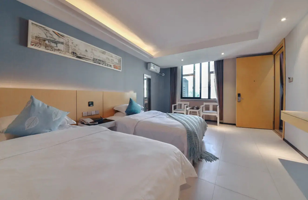 Shangyuan Hotel Chain (Guangzhou Thirteen Factories Yide Road Metro Station)