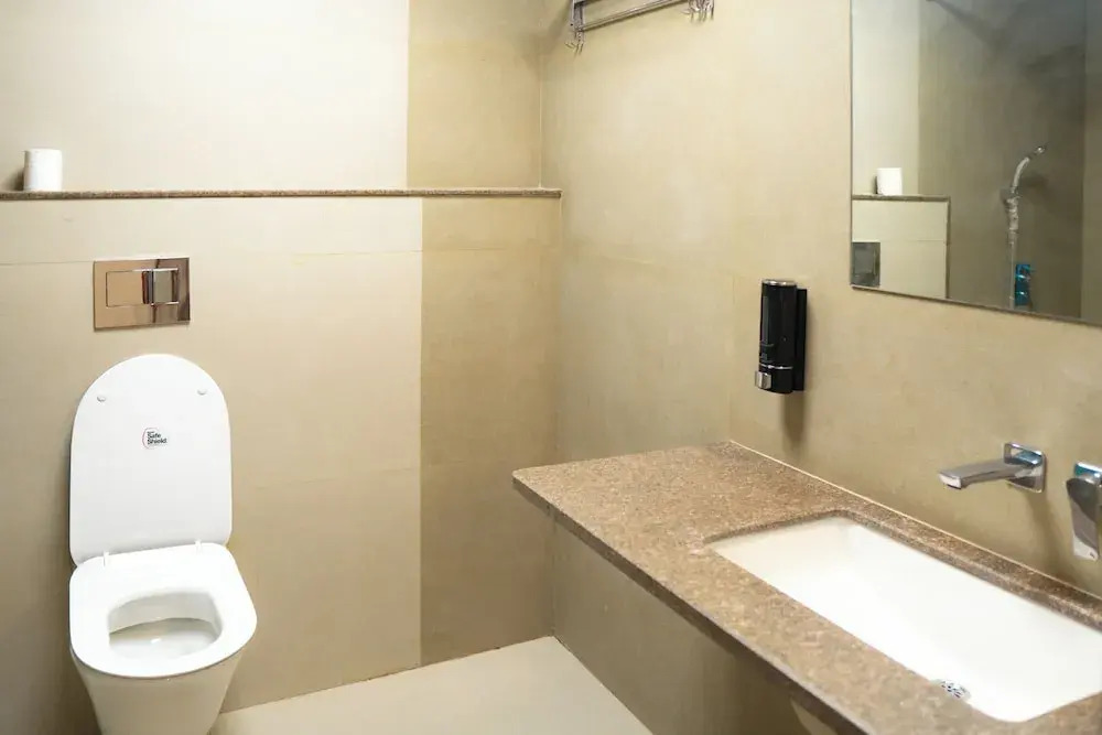 Hotel Ananda Kashi