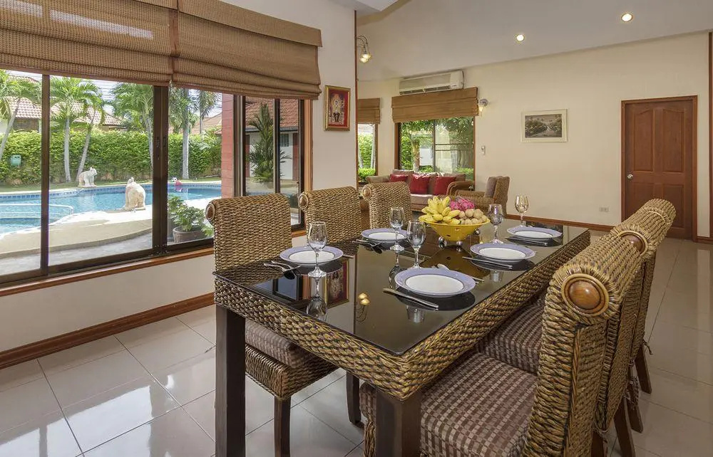Pattaya Hill, Near the City and Beach