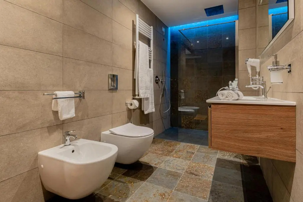 Marcus Suite