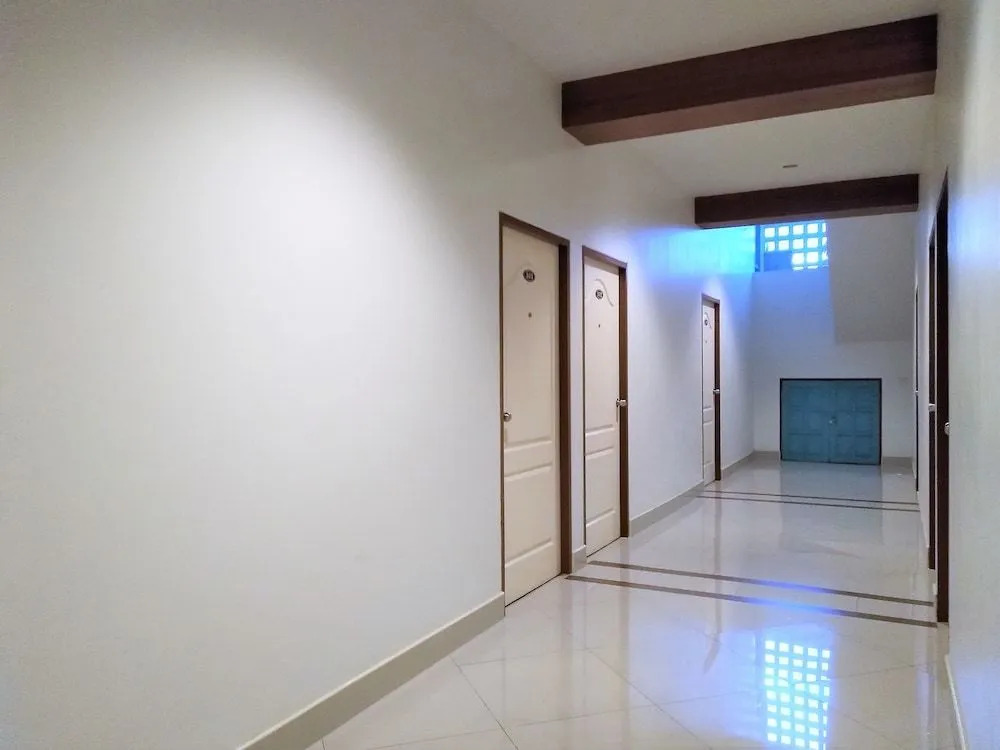 Aung Pung Serviced Apartment