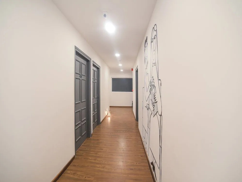 Oyo Townhouse 082 Chander Nagar Janakpuri