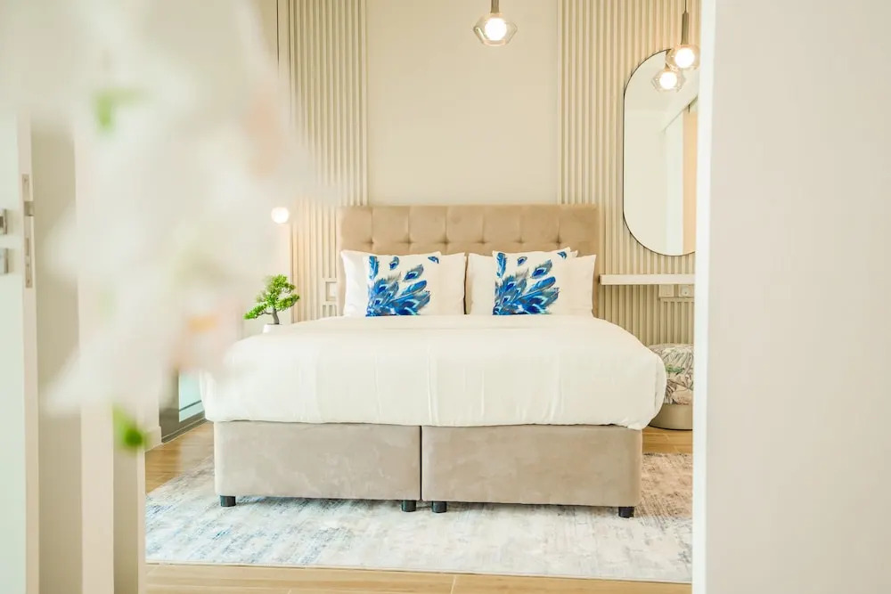 Nasma Luxury Stays - Al Raha Lofts 2