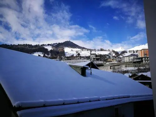 Chasa Praem, Scuol