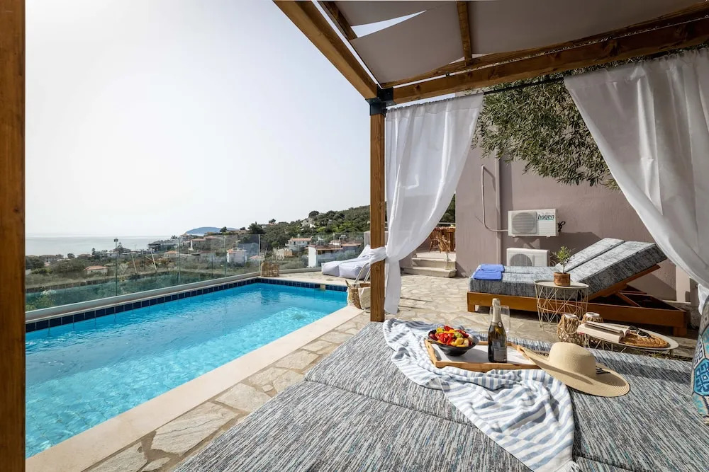 Avaton Suites & Villa Philian Collection