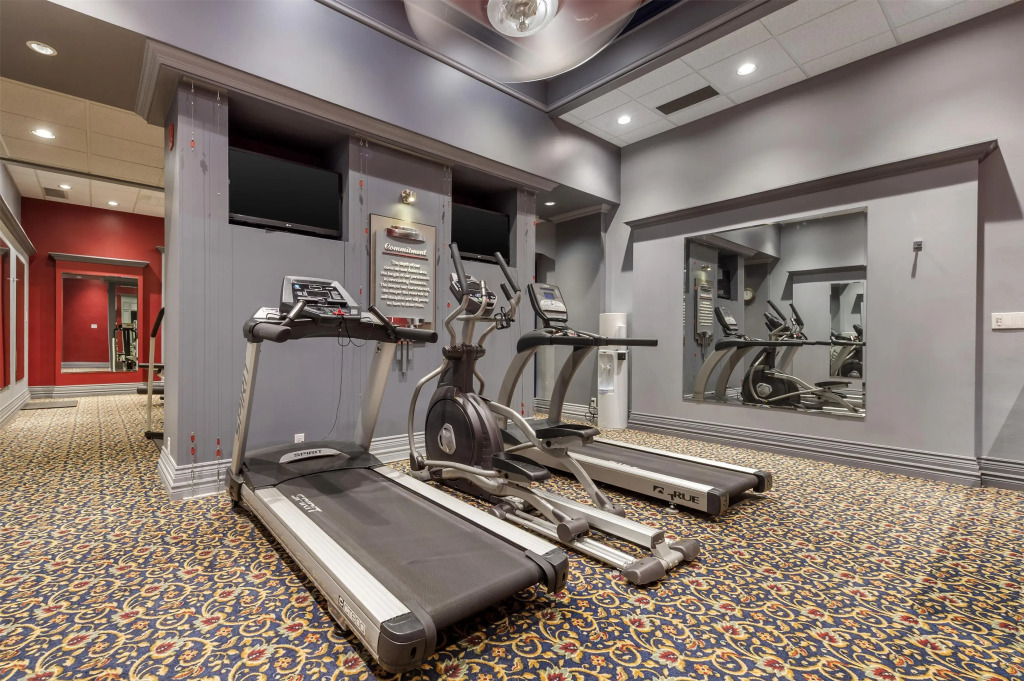 Best Western Parkway Inn & Conference Centre
