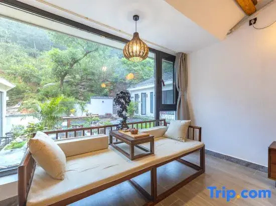 Wangquan Ju B&B (Lianhuashan Forest Park)