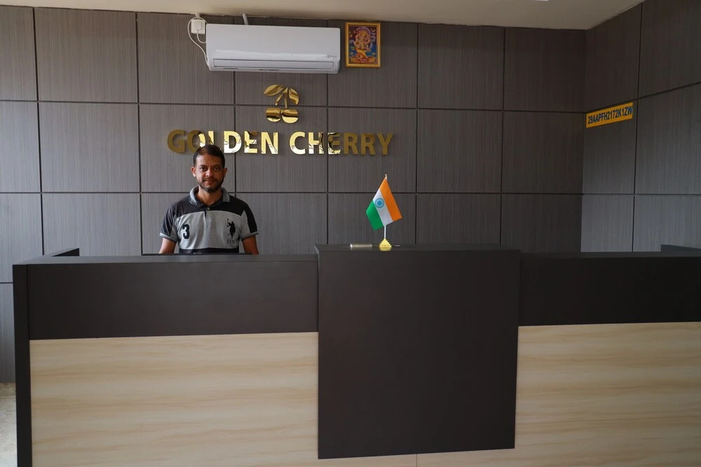 Hotel Golden Cherry