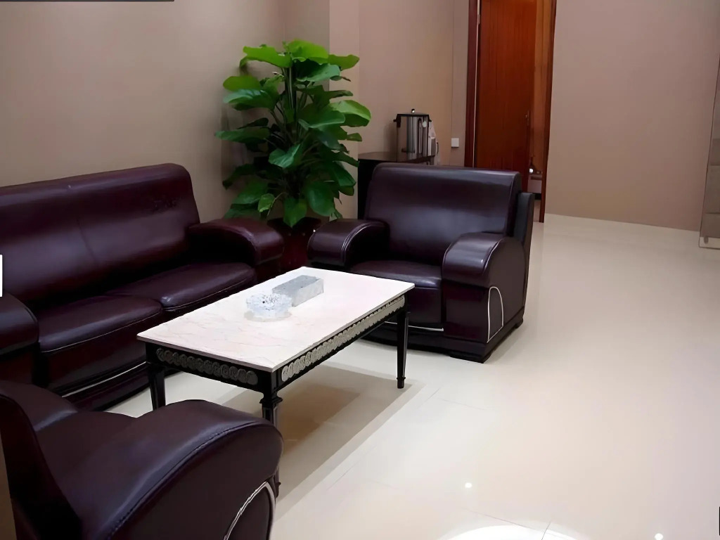 Huaweida Hotel