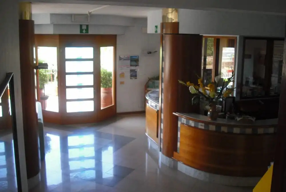 VILLA PADULELLA 8&2, Emma Villas