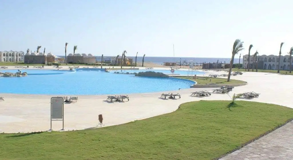 Gorgonia Beach Resort