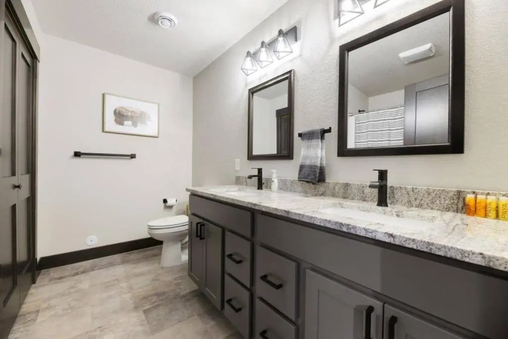 24 KARAT Lodge at Terry Peak
