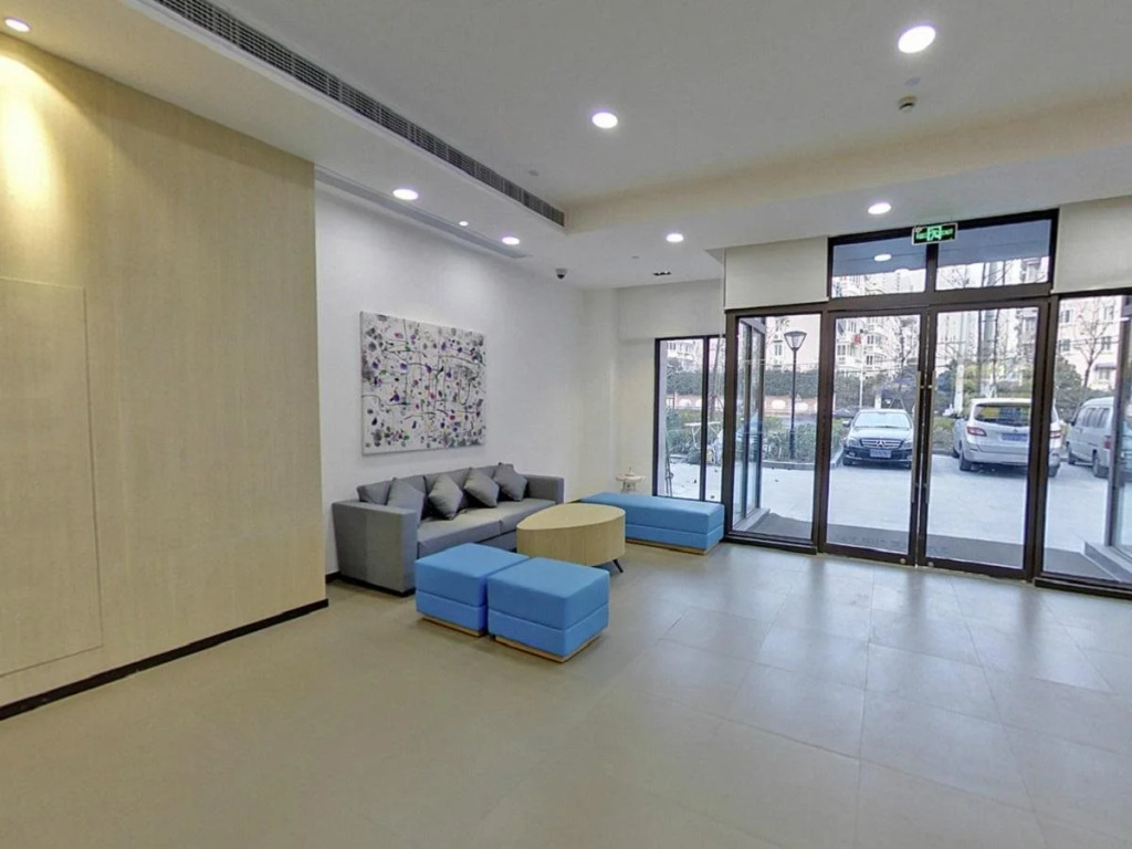 Hanting Hotel Shanghai Guilin Road Subway Station