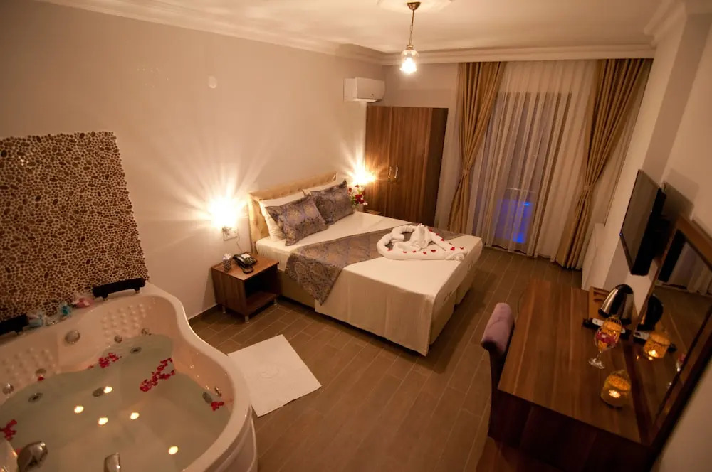 DEFNE OTEL