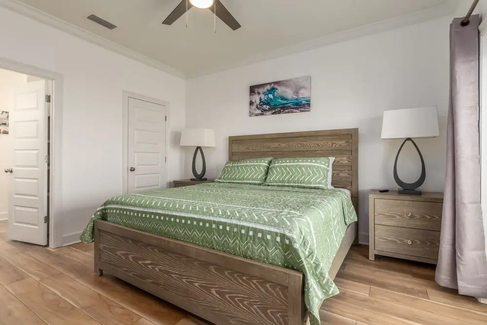 Beautiful C's - 2924 Bienville Blvd 5 Bedroom Home