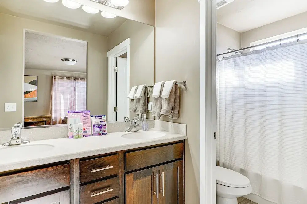 South Salt Lake Home w/ Hot Tub: 7 Mi to Downtown