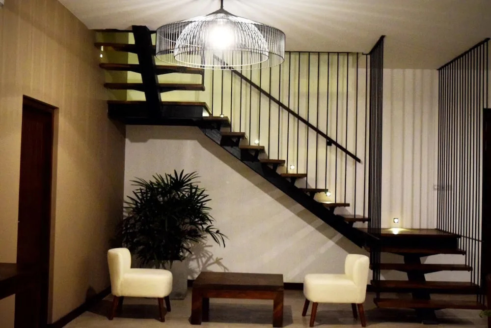 Villa by the Edge