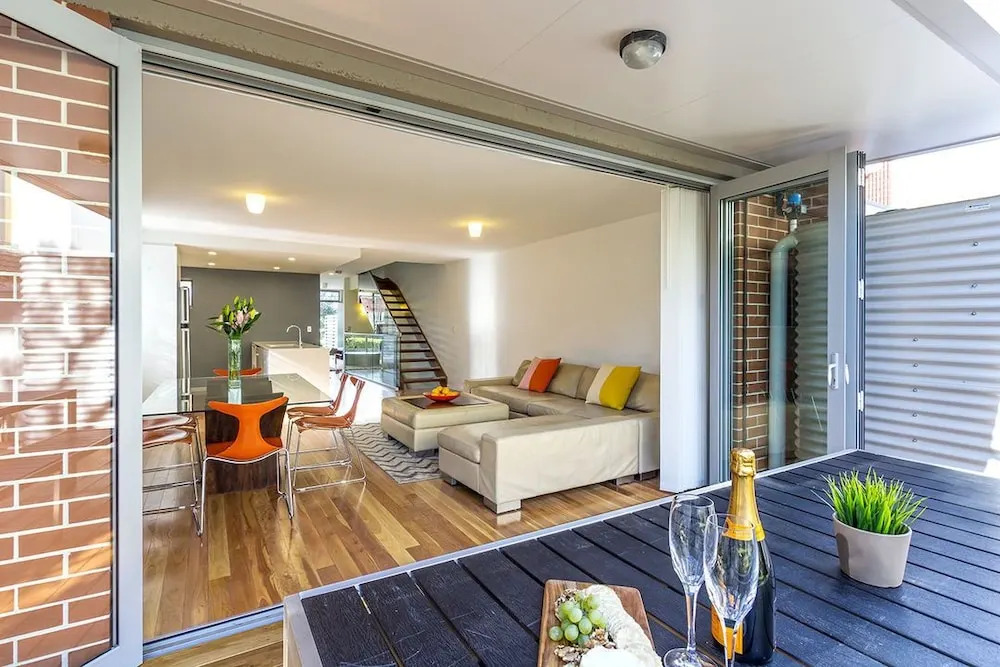 Maroubra magic (105i)