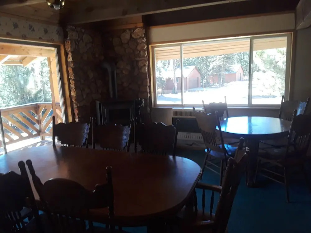 Pinewoods Resort