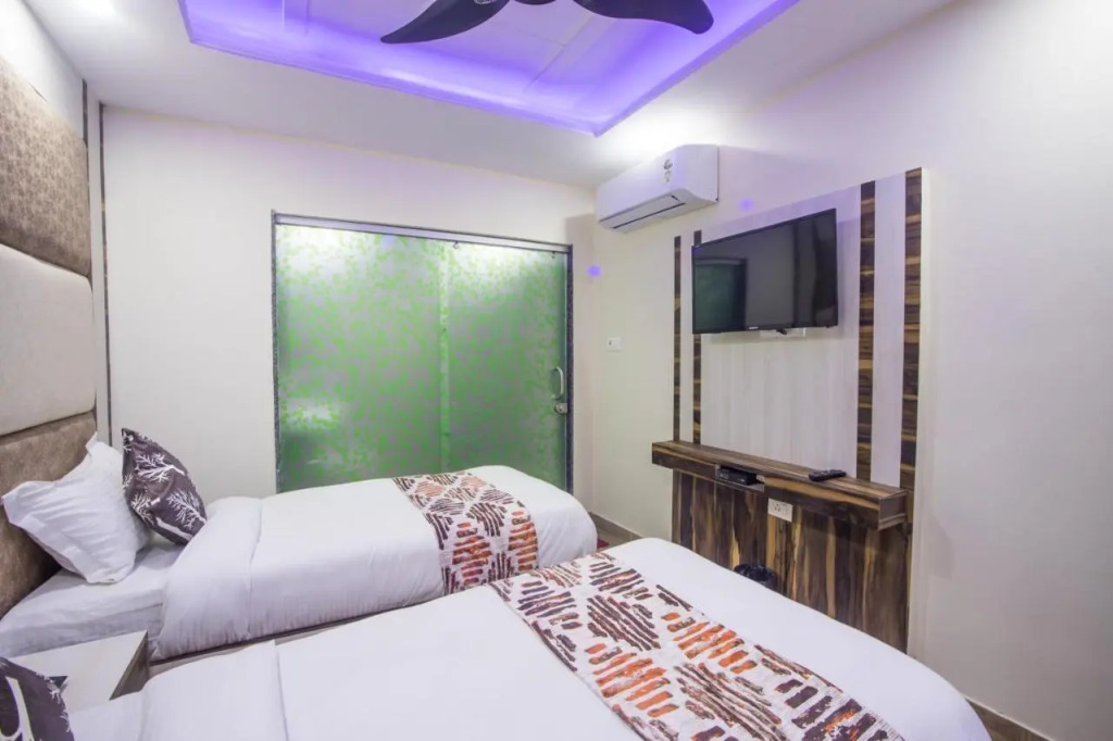 Hotel Harsha International