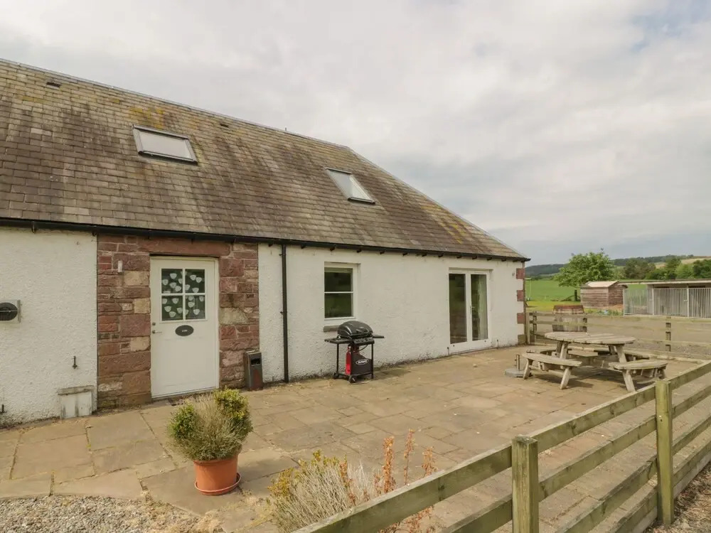 Lon Cottage