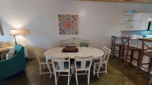 702 The Commons - Casa Du Miel Townhouse