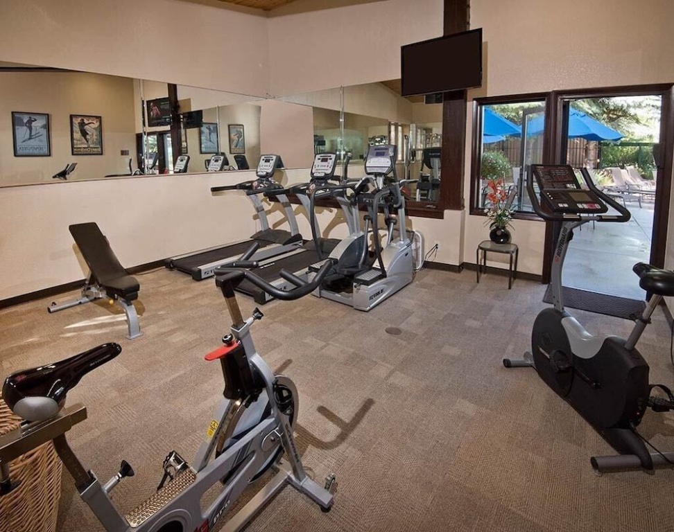 GetAways at Falcon Point Resort
