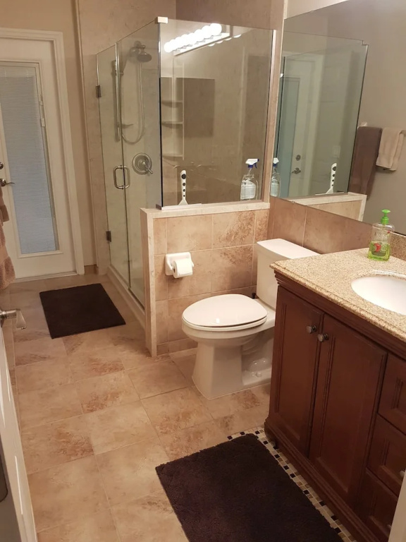 Lovely 3 Bed Home with Private Pool in Disney Area CC100CC