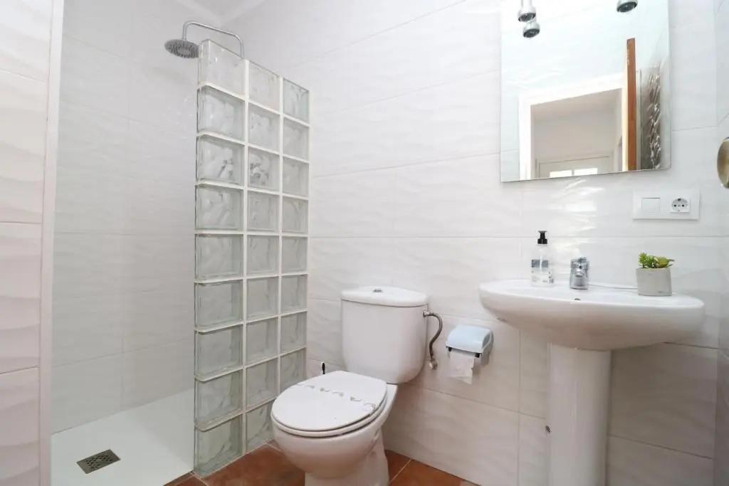 Turo 2 - Piso con Piscina comunitaria