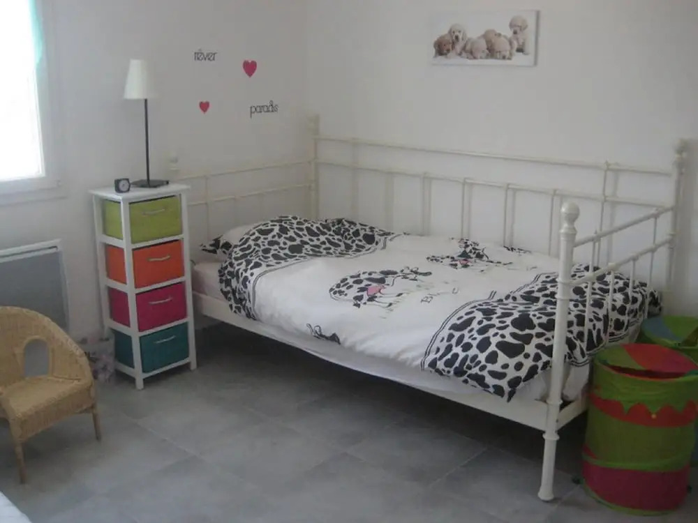 Serene Holiday Home in Les Mages With Balcony