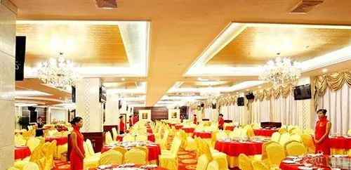 Longyan Yue Feng Super 8 Hotel