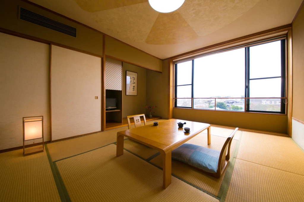 Yakakutei