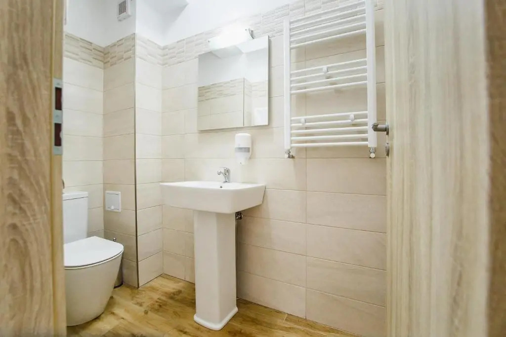 Sunny View 2 Bedroom Central Apartment